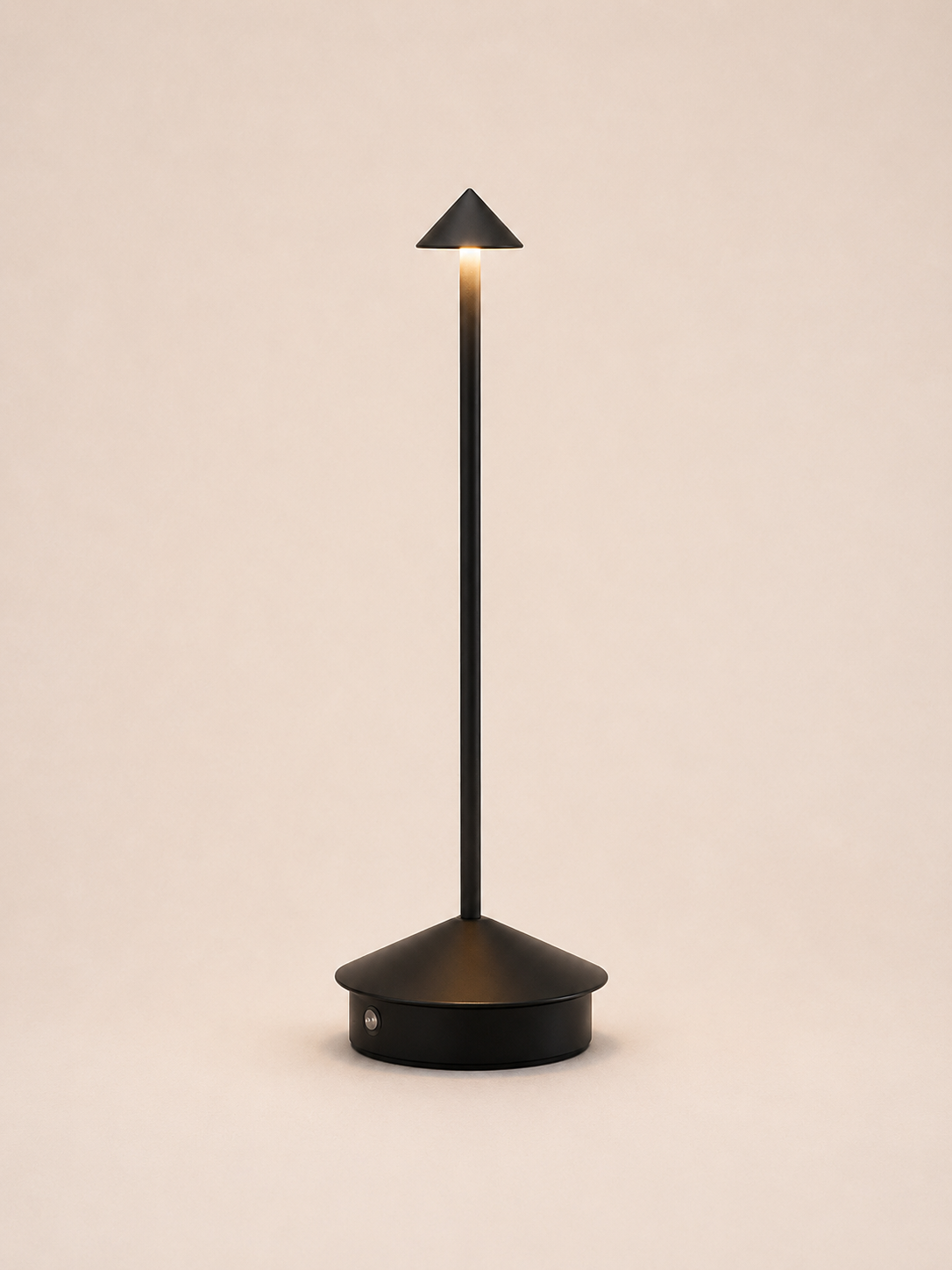 Cordless Rechargeable Table Lamp | Mika