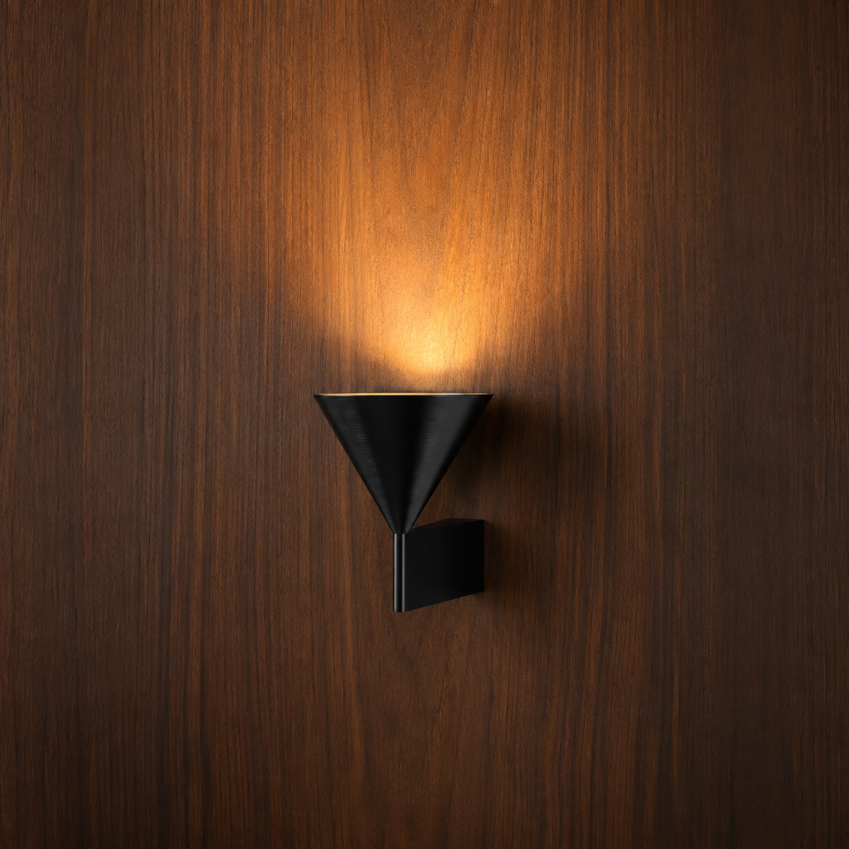 Designer Wall Light | Kruluma